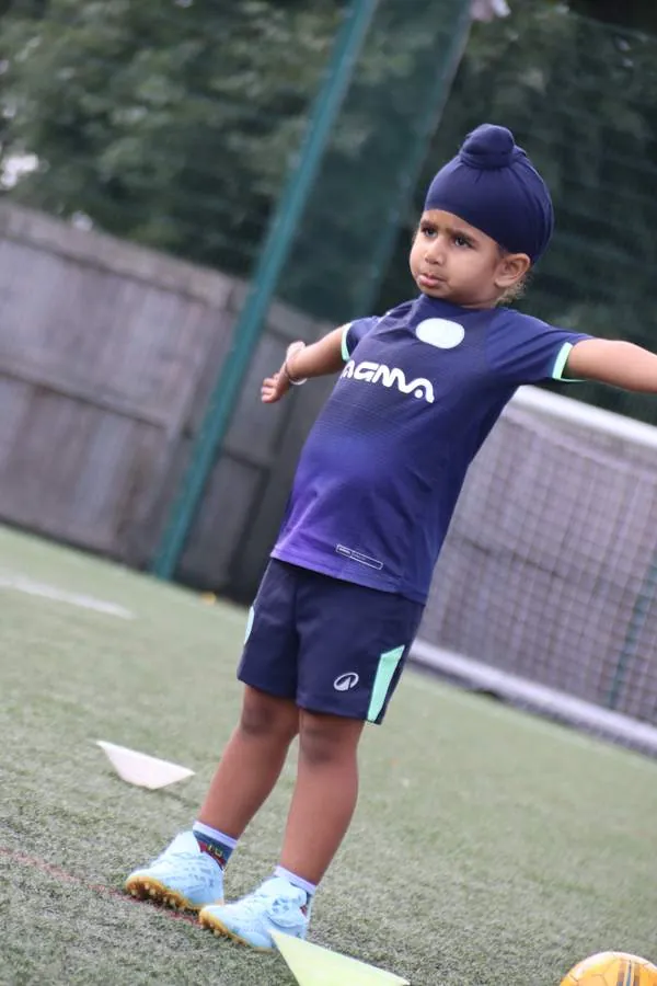 Children at a uSports toddler football class